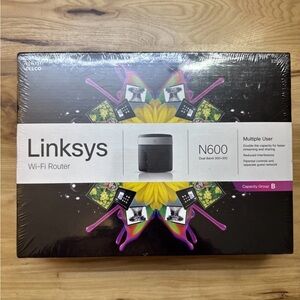 Linksys N600 Dual Band Wi‑Fi Router — Black and White Box with Colorful Accent